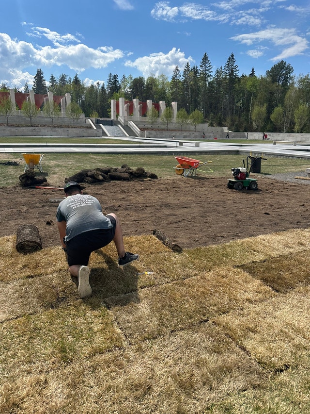 Landscaping Job (Labourers Wanted) General Labour Edmonton Kijiji