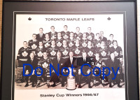 TORONTO MAPLE LEAFS 1967 AUTOGRAPHED CHAMPS
