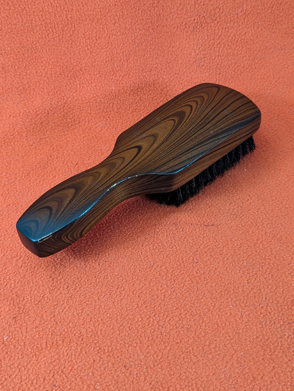 Soft-bristle Stylize hair brush with 1 inch bristles in Health & Special Needs in Edmonton - Image 2