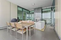 Penthouse Apartment For Rent $600/Night Downtown Van $18K/month