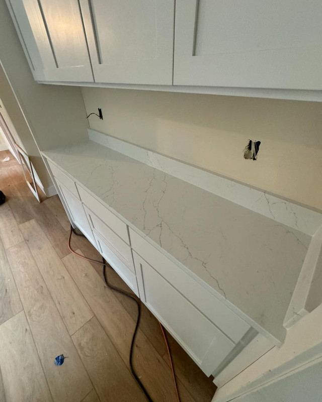CLEARANCE SALE ON Chinese Quartz Countertops | Backsplash in Cabinets & Countertops in Barrie - Image 3