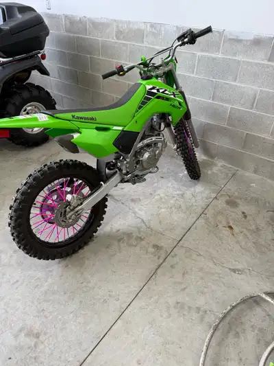 2025 Kawasaki KLX 140R – Like New Selling my 2025 Kawasaki KLX 140R. The bike is in excellent condit...