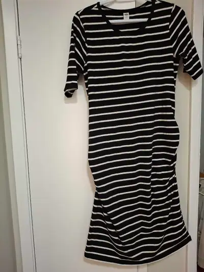 Old Navy Striped Maternity Dress  - M, View more