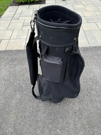  Golf bag 