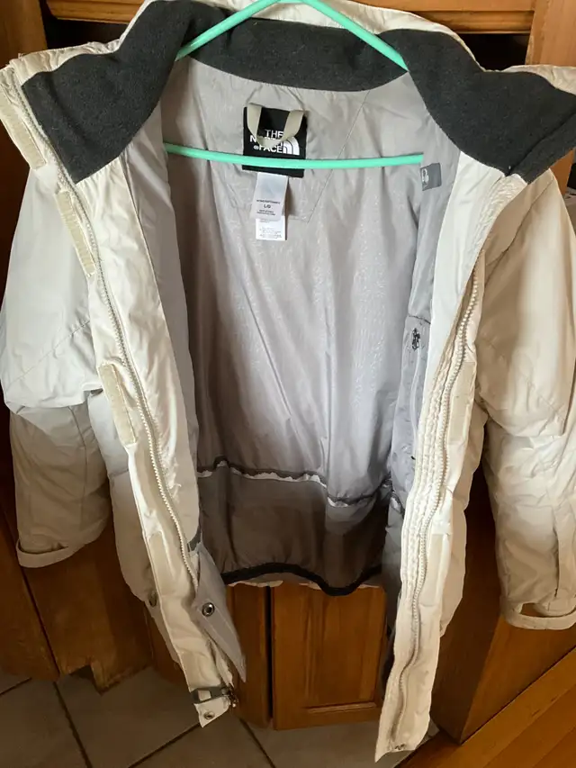 Manteau The North Face , femme in Women's - Tops & Outerwear in Rimouski / Bas-St-Laurent - Image 6