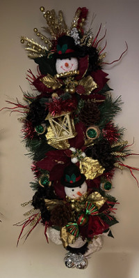 KEEPSAKE Christmas Wreath (Handcrafted) #2