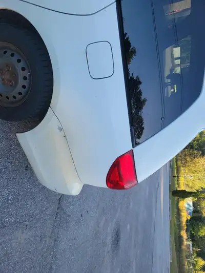 2008 Toyota Sienna 7 seater AS IS
