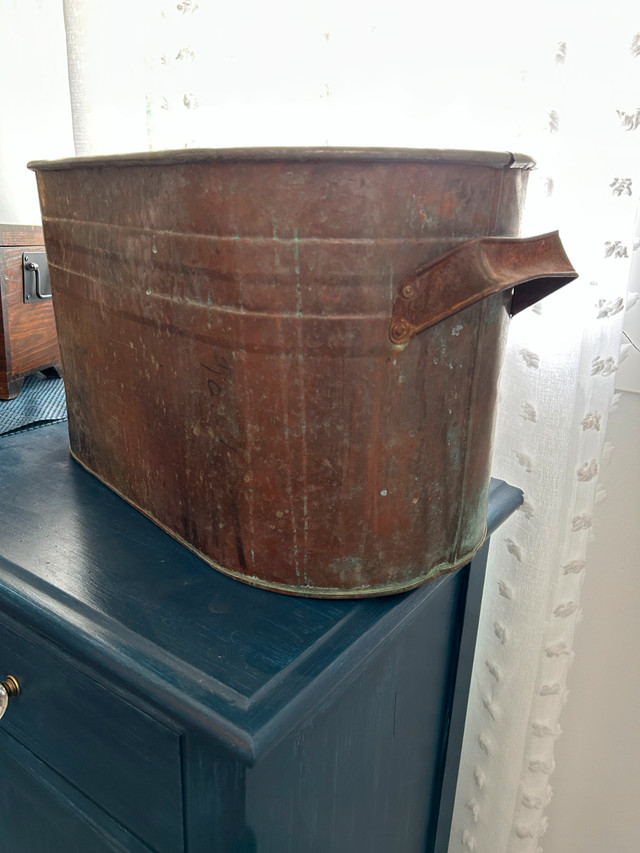 Antique Copper Boiler in Arts & Collectibles in Calgary - Image 2