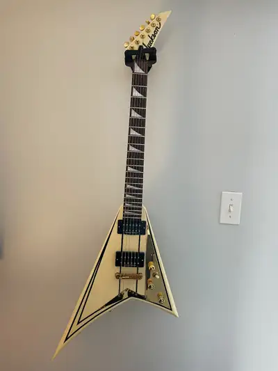 Jackson RR5 Japan 2004, View more