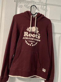 Roots hoodie size XS fits like S