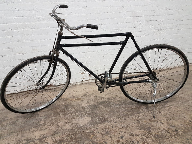 F/S A vintage british style bike with metal brake links in Frames & Parts in City of Toronto