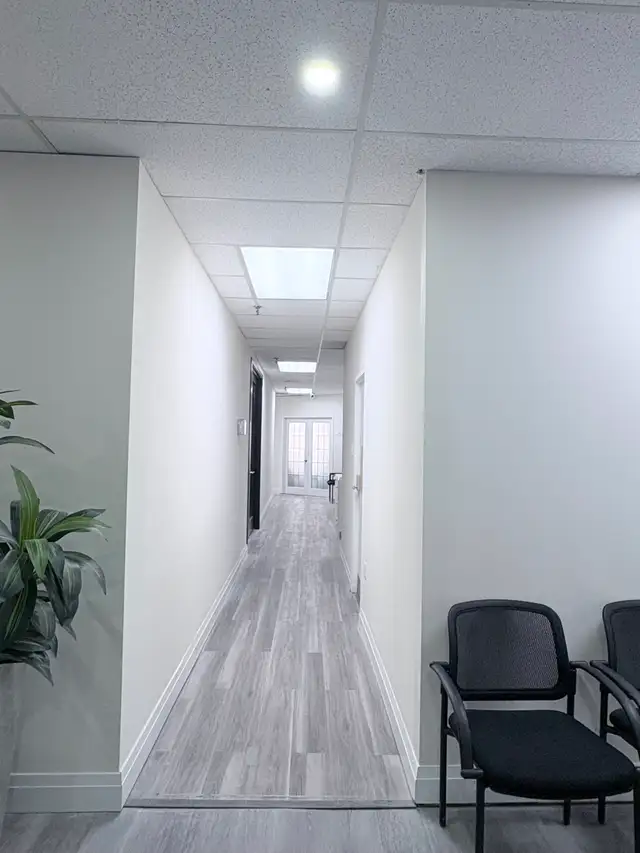 Find the perfect office space for your business! in Ontario in Canada - Image 7