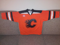 Calgary Flames Force Athletic Shinny JerseyGreat shapeYouthM$10