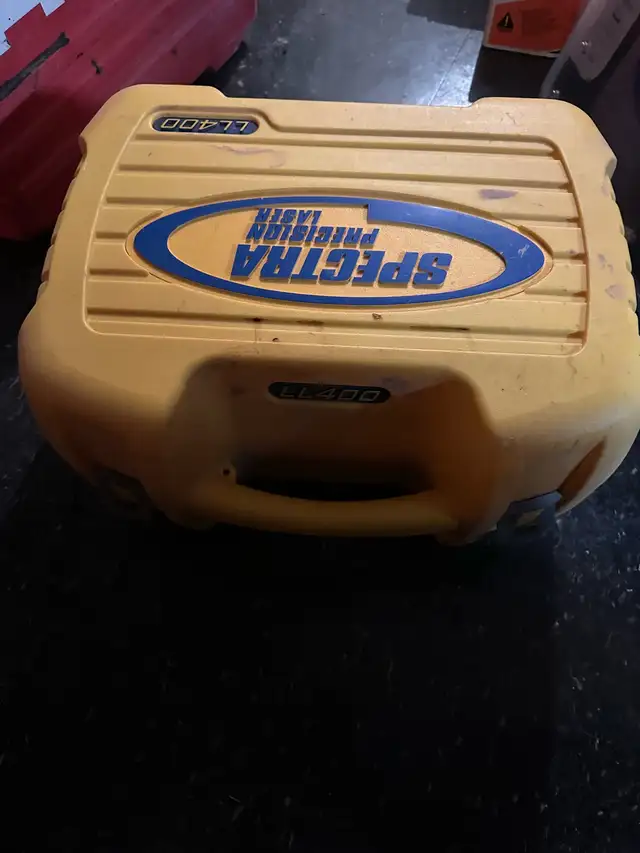 spectra LL400  in Other in Barrie - Image 2