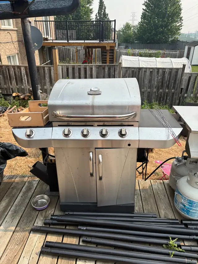 barbecue for free in Free Stuff in Mississauga / Peel Region - Image 3
