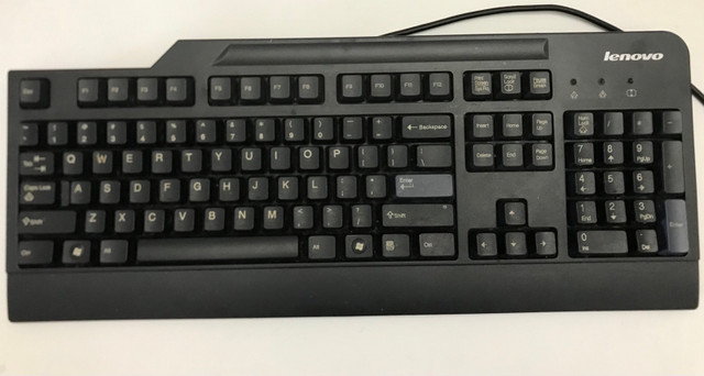 Keyboard, mint condition in Mice, Keyboards & Webcams in La Ronge