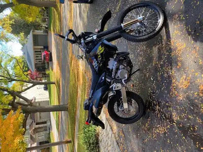 2023 Suzuki DRZ 400 like new condition only 2000 km has hand guards aftermarket exhaust & stock exha...