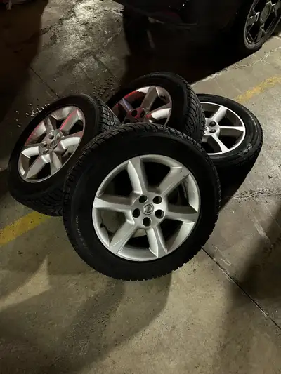 General Altimax Artic 235 / 60R / 18 TPMS installed Nissan wheels, no dents or scratches. Used for 2...