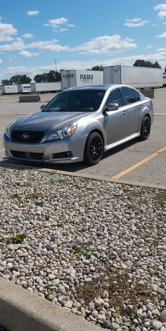 2011 subaru legacy 3.6L 6 cylinder for sale in Cars & Trucks in Windsor Region