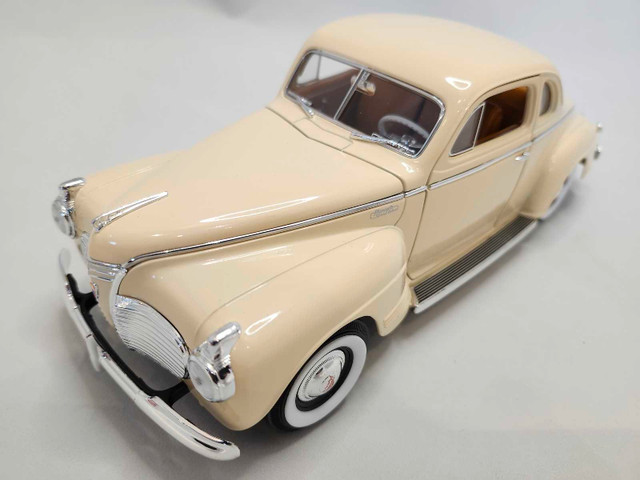 1941 Plymouth Coupe Deluxe Edition 1:18 Diecast Yat Ming Rare in Arts & Collectibles in Kawartha Lakes - Image 2
