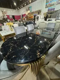BLACK MARBLE DINING TABLE