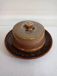 Vintage Beauceware POTTERY Butter Dish from Quebec (NWOB)