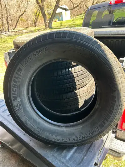 Michelin truck tires 275/65R18 in excellent condition.