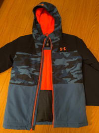 Like new youth UA winter jacket