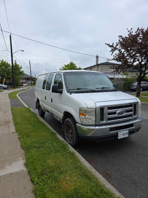 2008 Ford E 150