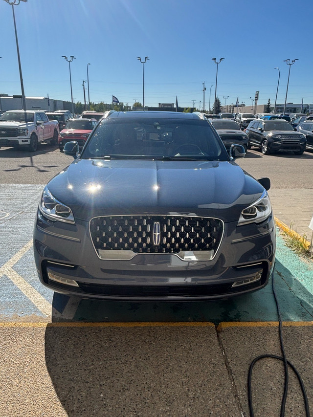 2021 Lincoln Aviator Grand Touring PHEV in Cars & Trucks in Edmonton - Image 3