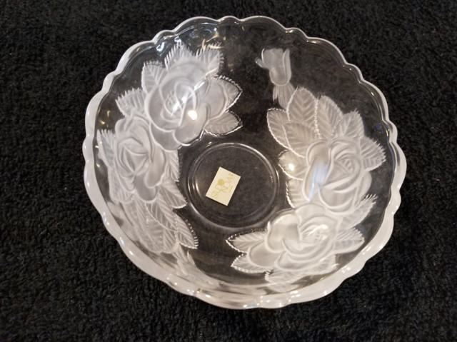 Studio Nova Crystal bowls brand new in Home Décor & Accents in Kitchener / Waterloo - Image 3