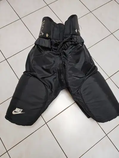 Senior Hockey Equipment Bundle – C$250, View more