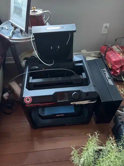 3D printer and filament in many colours , View more