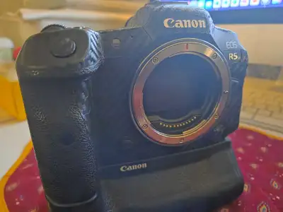 Canon R5 with grip, box and accessories all good condition., View more