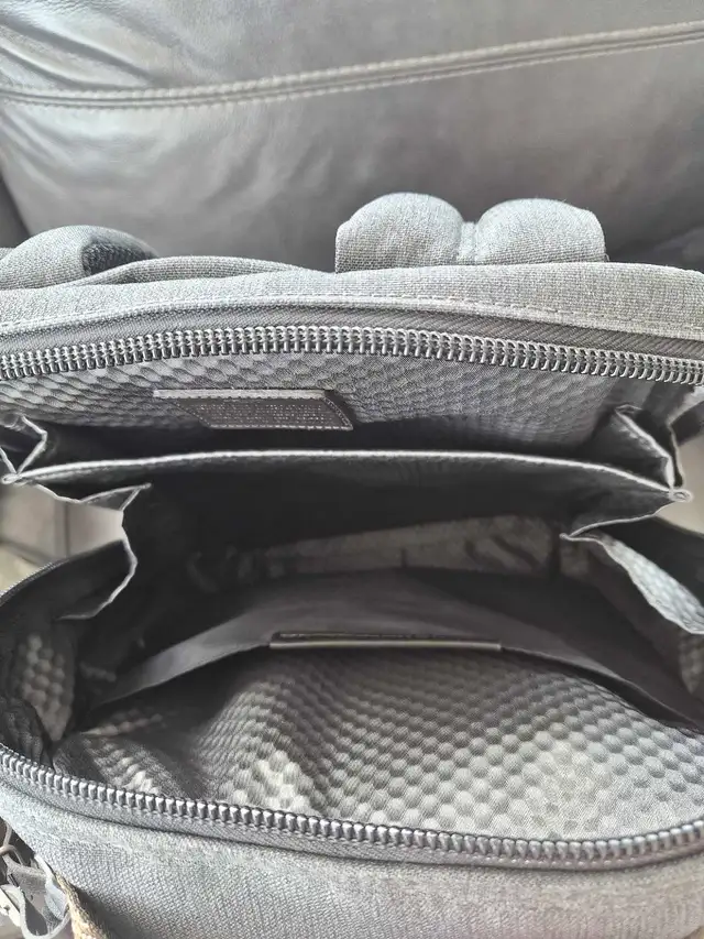 Tumi backpack 509456511832565762