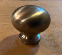 OBO, qty 28, Brushed Nickel Cabinet Knobs, 30 mm