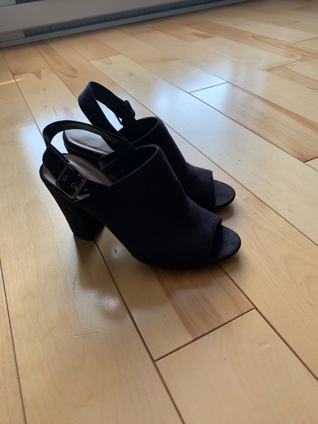 Sandale  dans Femmes - Chaussures  à Laurentides - Image 4