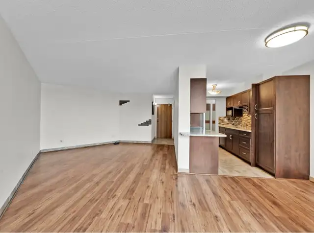 Victoria park place 1 bedroom condo for rent $175062863763000321124