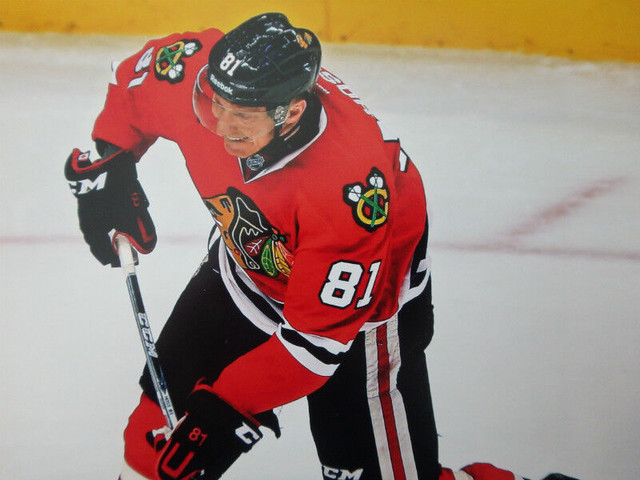 Marian Hossa Chicago Blackhawks 8" x 10" Unsigned Photo in Arts & Collectibles in Dartmouth - Image 2