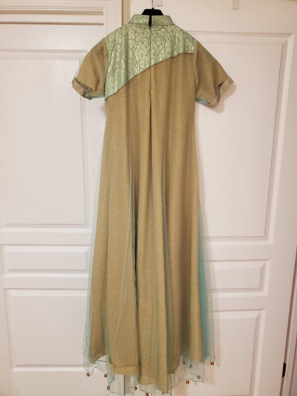 Party dress in Women's - Dresses & Skirts in Regina - Image 4
