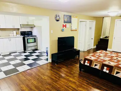 ✅ Private Room for Rent – Female Only (Malton, Mississauga) Private single room available in a 2-bed...