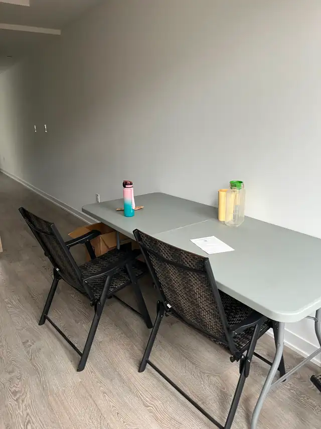 One bedroom with shared bath only $1100/M for male in Long Term Rentals in City of Toronto - Image 3