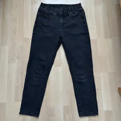 Royalty Woman’s High-Rise Size 10 Jeans-Stretchy, View more