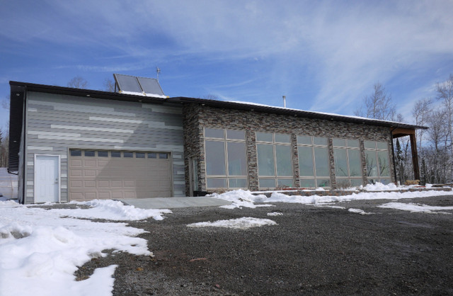 10-year-old Passive Solar Home with Million-Dollar View in Houses for Sale in Thunder Bay