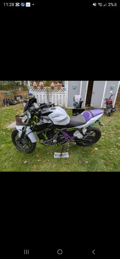 2017 Kawasaki z650 fuel injection 18,000 asking $4800 cash and trade welcome