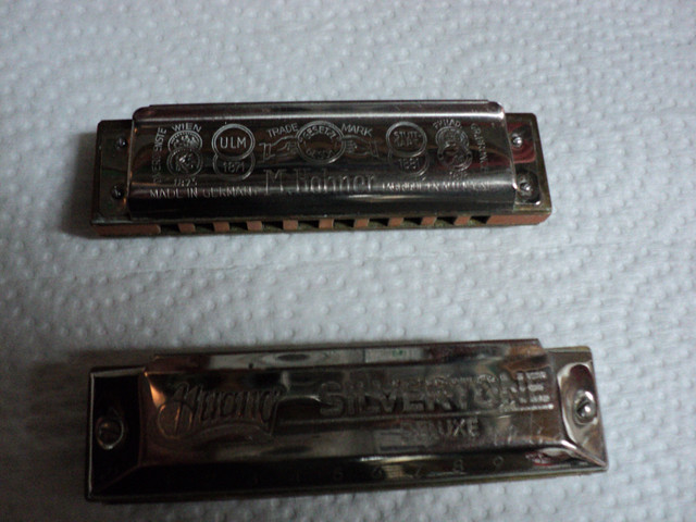 PAIR Harmonicas 1) Marine Band Germany 2) Sivertone Deluxe in Other in Windsor Region - Image 2