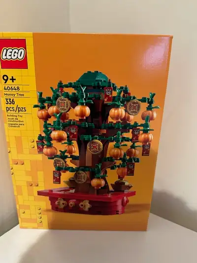 Brand new in box from pet free/smoke free environment $30 Pick up location Markham: Woodbine/Major M...