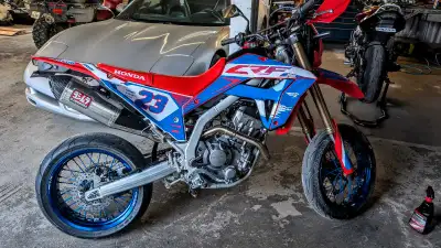Hello, I have a Street legal 2021 Honda CRF300L with a supermoto conversion, over 5k invested. 2400k...
