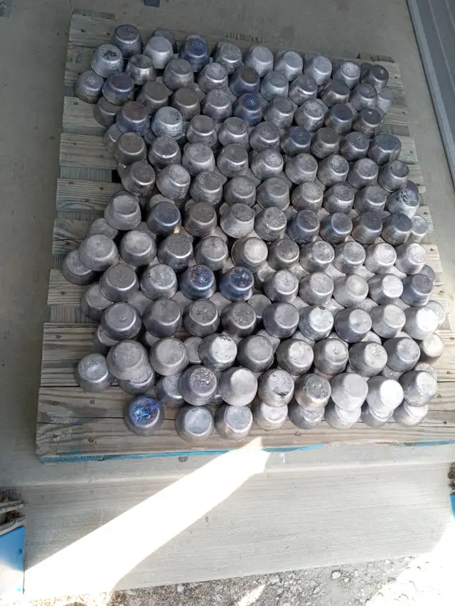 Pure Lead - Shipping Available424774659998361601