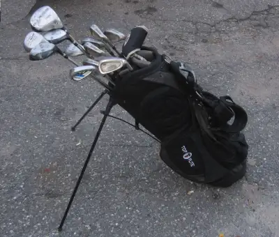 Men's 14 Club RH Top Flite Matching Set + Titleist Mini Driver, View more